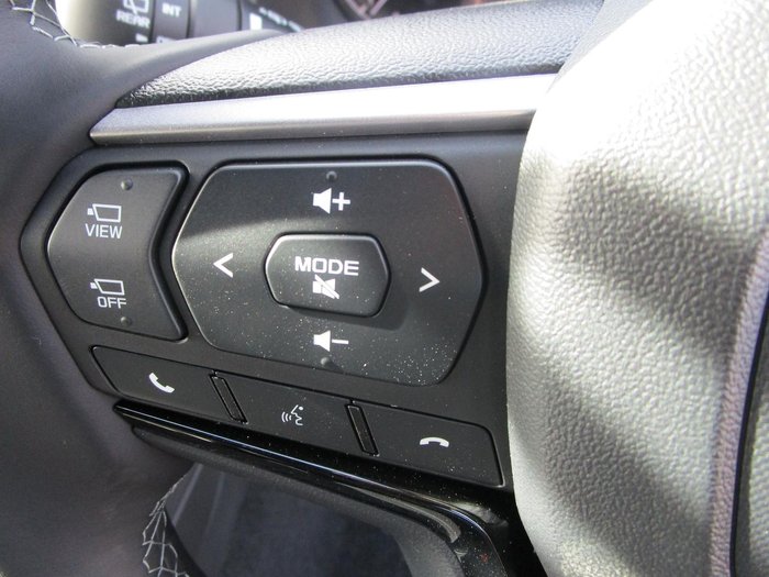 2025 Isuzu MU-X LS-T
