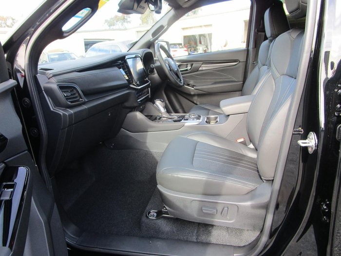2025 Isuzu MU-X LS-T