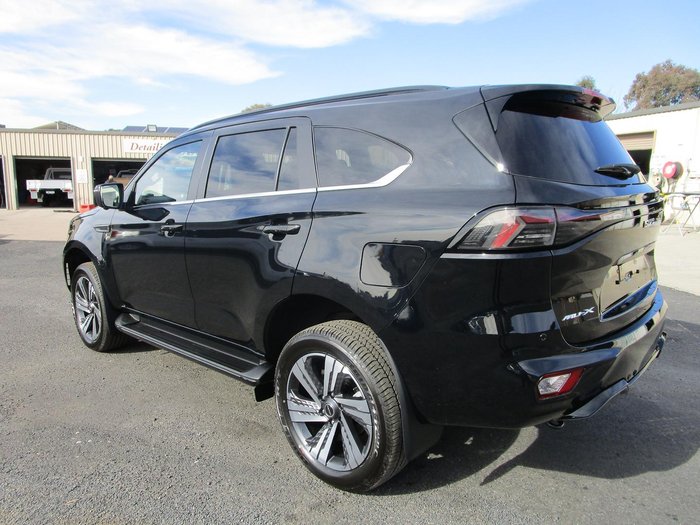2025 Isuzu MU-X LS-T