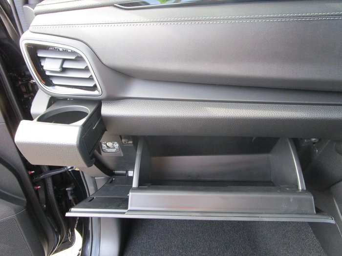 2025 Isuzu MU-X LS-T