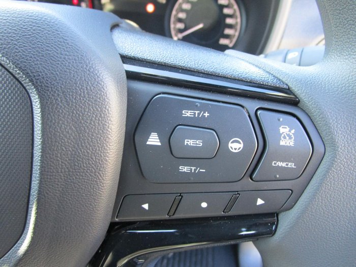 2025 Isuzu D-MAX X-RIDER