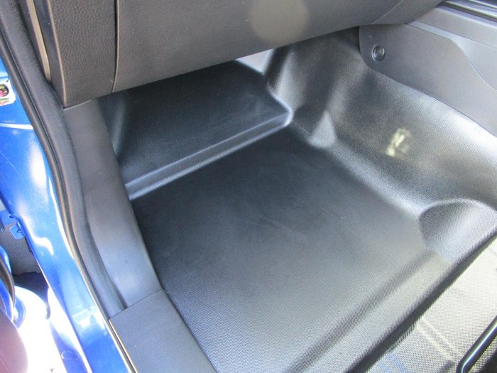 2025 Isuzu D-MAX X-RIDER