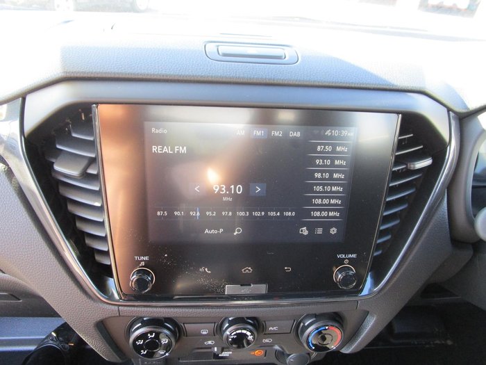 2025 Isuzu D-MAX X-RIDER