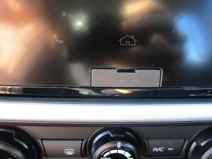 2025 Isuzu MU-X LS-M