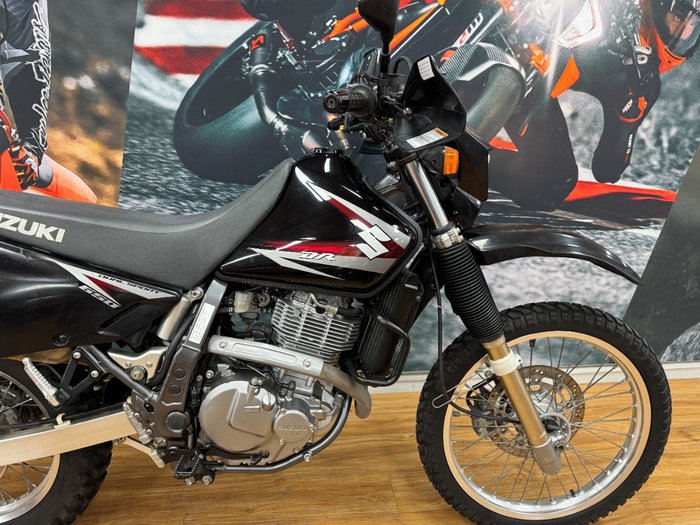 2011 Suzuki DR650SE Black