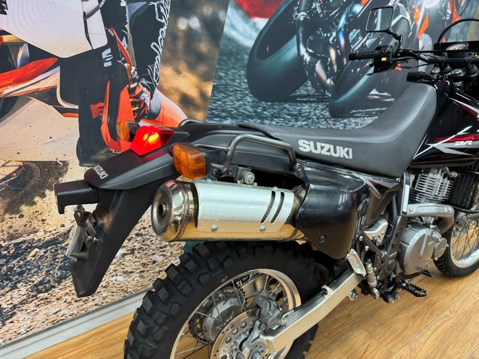2011 Suzuki DR650SE Black