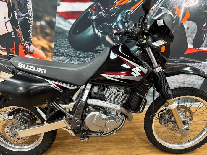 2011 Suzuki DR650SE Black