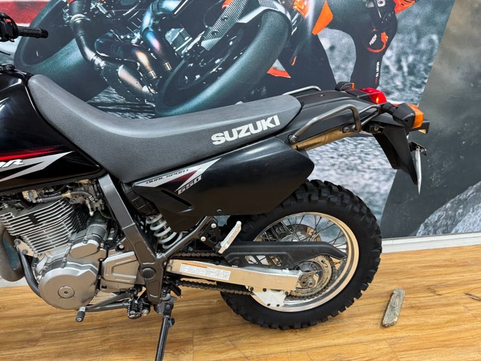 2011 Suzuki DR650SE Black