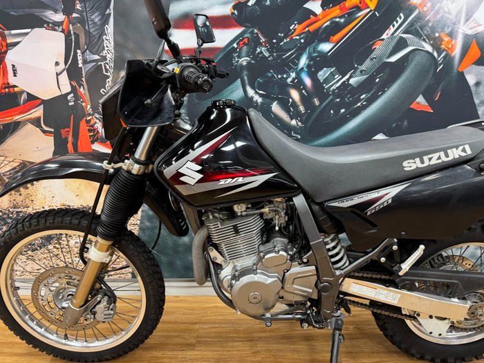 2011 Suzuki DR650SE Black