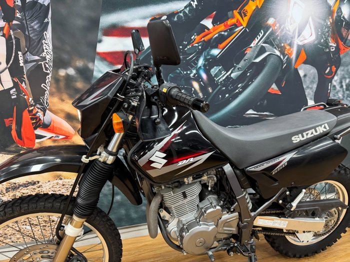2011 Suzuki DR650SE Black