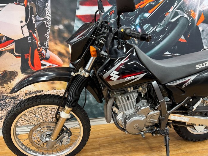 2011 Suzuki DR650SE Black