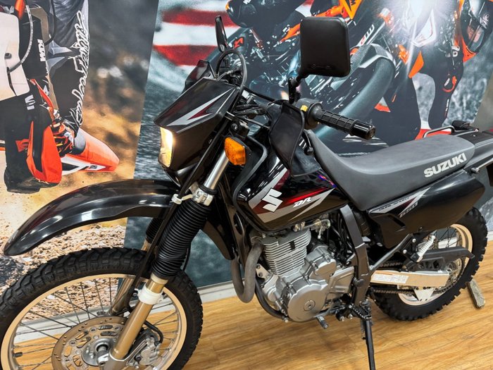 2011 Suzuki DR650SE Black