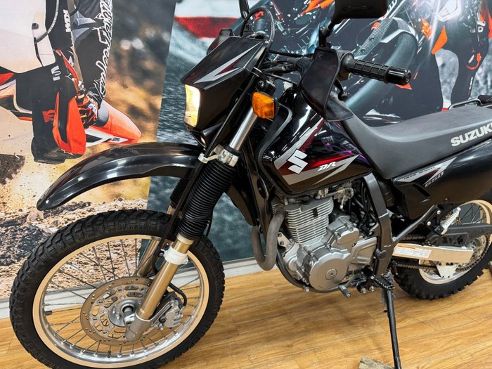 2011 Suzuki DR650SE Black