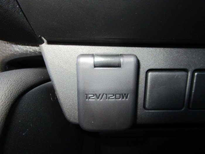 2025 Isuzu MU-X LS-M