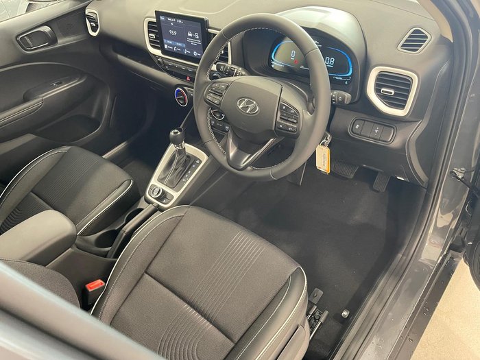 2025 Hyundai Venue Active