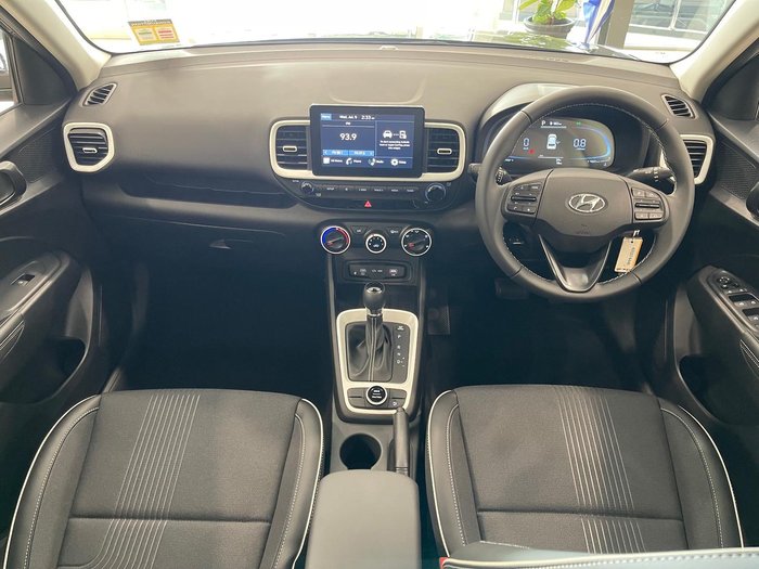 2025 Hyundai Venue Active