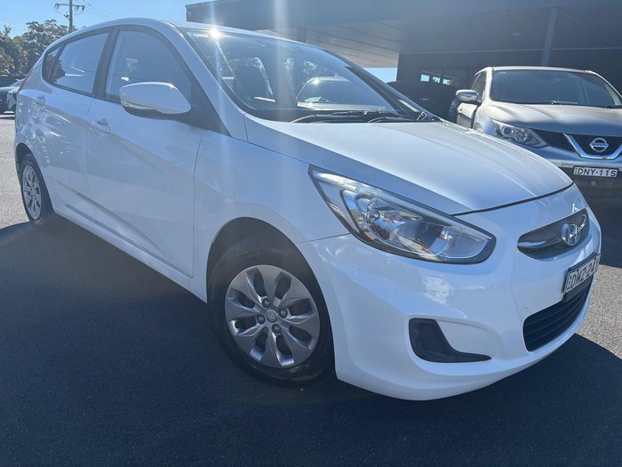 2017 Hyundai Accent Active