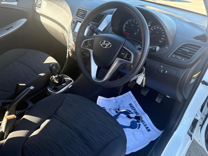 2017 Hyundai Accent Active