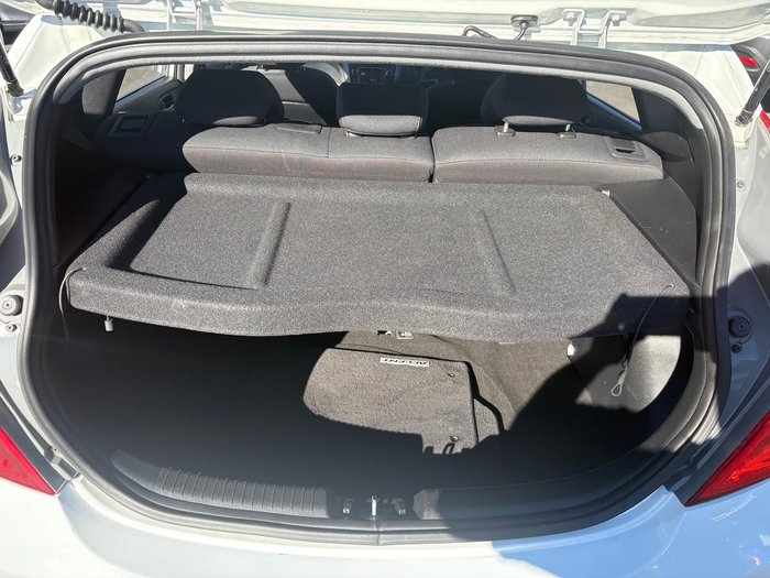 2017 Hyundai Accent Active