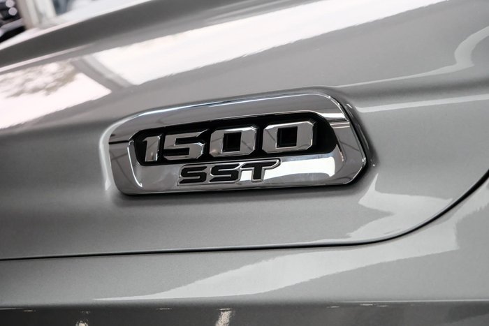 2025 RAM 1500 Laramie Sport Hurricane SO RamBox