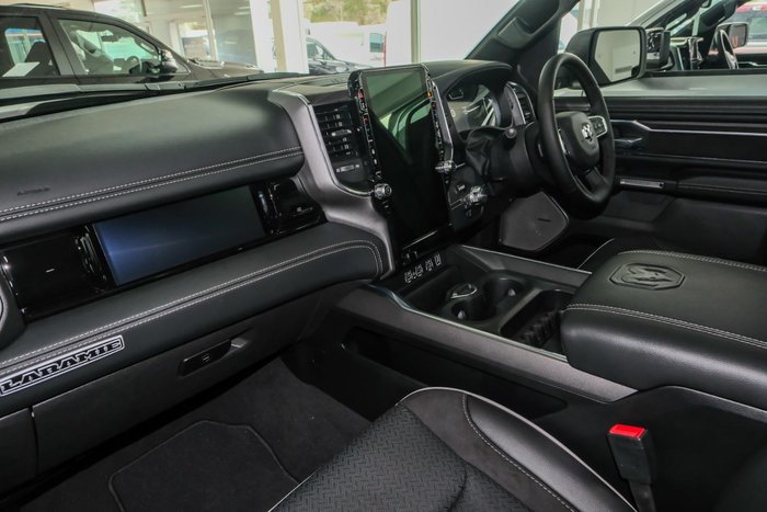 2025 RAM 1500 Laramie Sport Hurricane SO RamBox