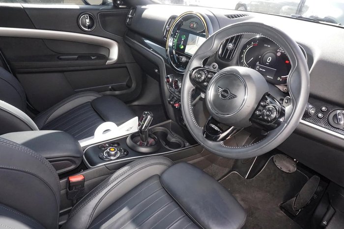 2021 MINI Countryman Cooper S MINI Yours