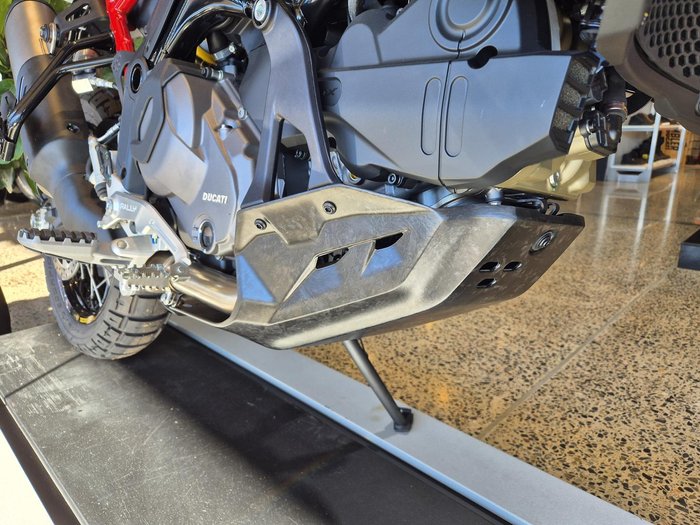 2024 Ducati Desert X Rally Desert X
