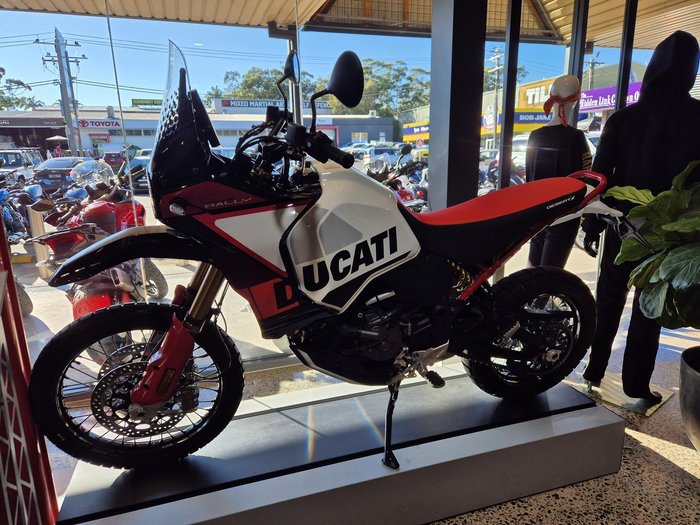 2024 Ducati Desert X Rally Desert X