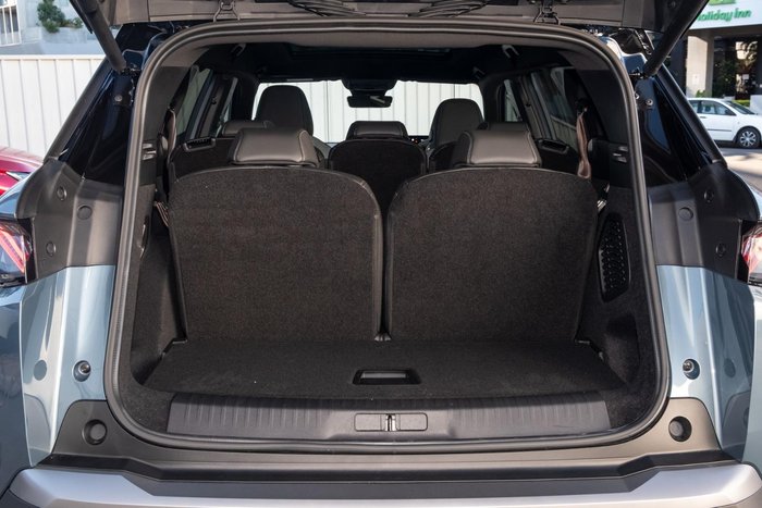 2025 Peugeot 5008 GT Premium Hybrid P74 MY25 Ingaro Blue