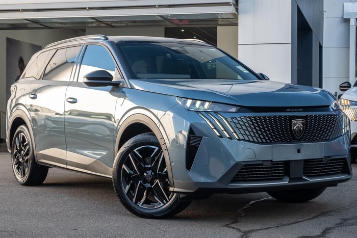 2025 Peugeot 5008