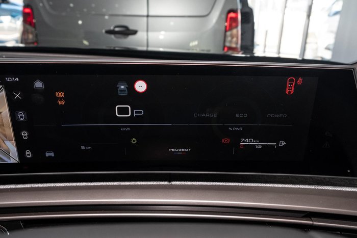 2025 Peugeot 5008 GT Premium Hybrid
