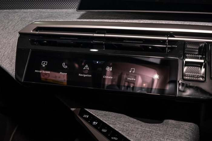2025 Peugeot 5008 GT Premium Hybrid