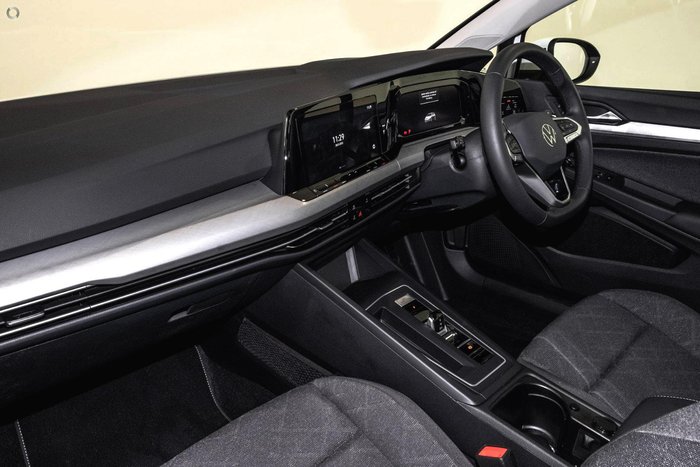 2025 Volkswagen Golf 110TSI Life