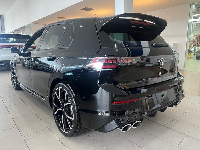 2025 Volkswagen Golf R