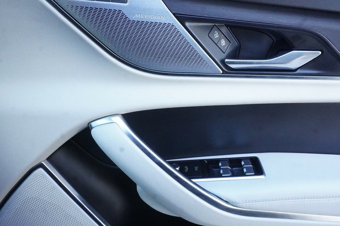 2021 Jaguar XF P300 R-Dynamic HSE