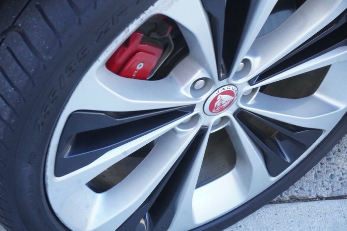 2021 Jaguar XF P300 R-Dynamic HSE