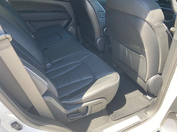 2023 SsangYong Rexton Ultimate Y461 MY24 4X4 Dual Range Pearl White