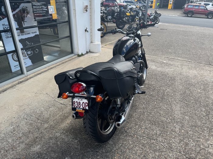 2016 Triumph BONNEVILLE Phantom Black