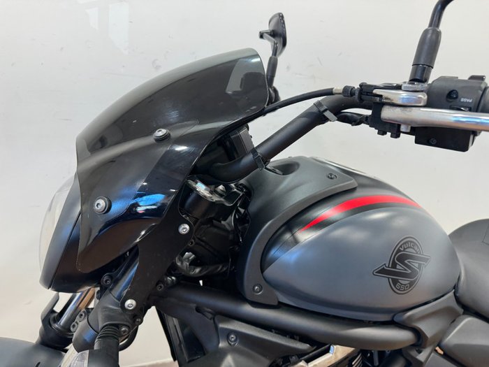 2023 Kawasaki VULCAN S Black/red