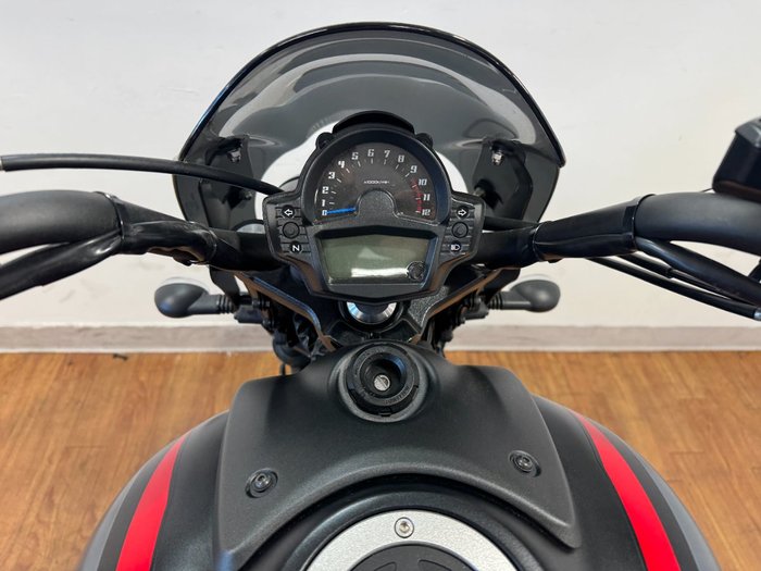 2023 Kawasaki VULCAN S Black/red