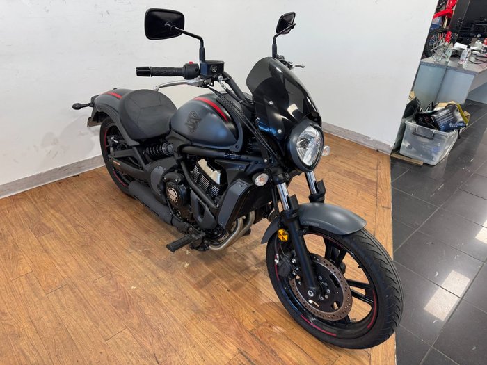 2023 Kawasaki VULCAN S Black/red