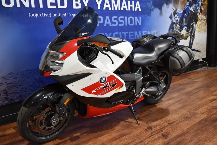 2014 BMW Motorrad K1300 S DRAGON RED/WHITE