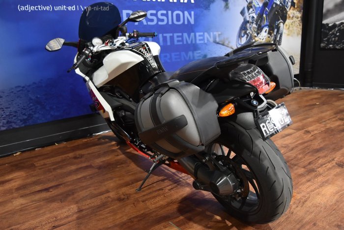 2014 BMW Motorrad K1300 S DRAGON RED/WHITE
