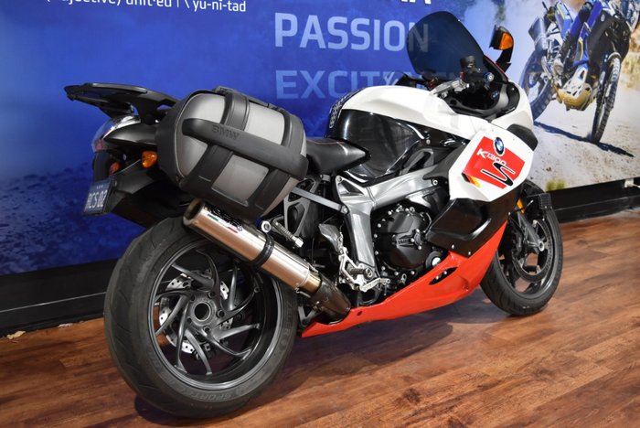 2014 BMW Motorrad K1300 S DRAGON RED/WHITE