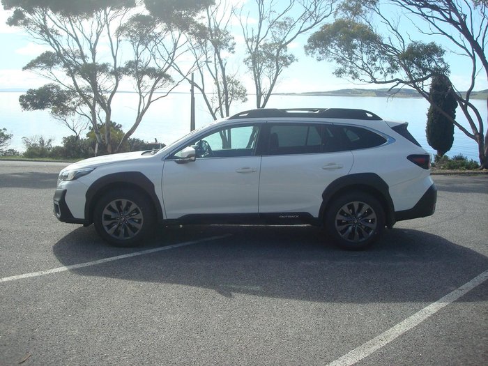 2024 Subaru Outback AWD Premium Special Edition