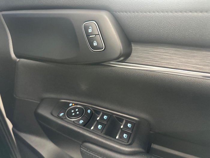 2025 Ford Everest Trend