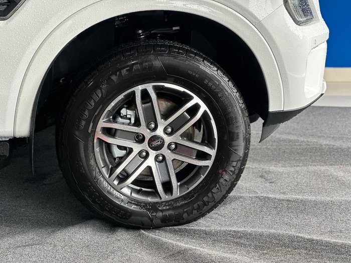 2025 Ford Everest Trend