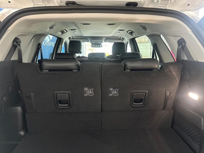 2025 Ford Everest Trend
