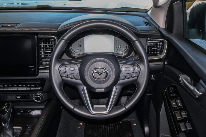 2025 Mazda BT-50 XTR