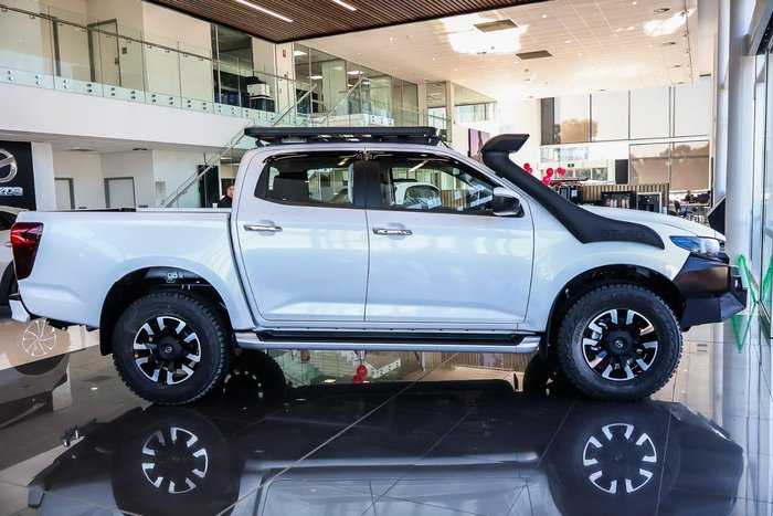 2025 Mazda BT-50 XTR